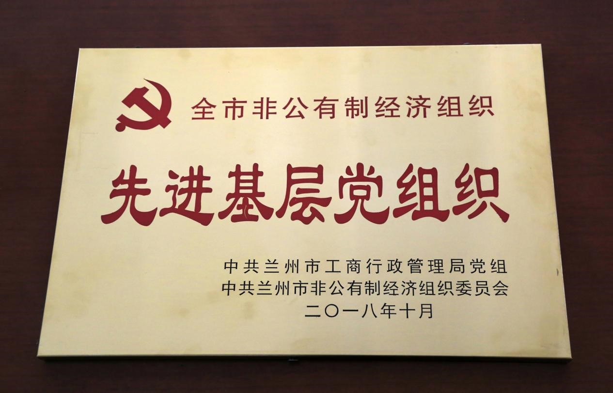 8e7d36f4228a09ff3cc2b1a8caf510f6 8e7d36f4228a09ff3cc2b1a8caf510f6